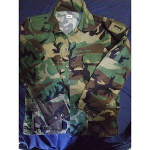 FireGypsy Hunting Shirt Woodland Camouflage Long Sleeve Medium Unisex (073)‎